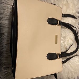 Kate spade purse .